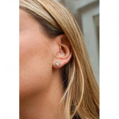 Kiki McDonough Ltd Clover Diamond Stud Earrings In Yellow Gold