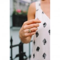 Kiki McDonough Ltd Forget-Me-Not Triple Stone Morganite And Green Amethyst Ring In Yellow Gold